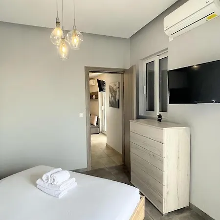 7th Heaven Elevated Portview Retreat & Vibes Apartment