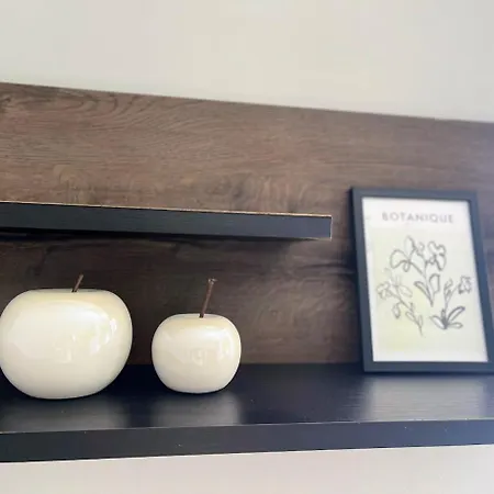7th Heaven Elevated Portview Retreat & Vibes Apartment