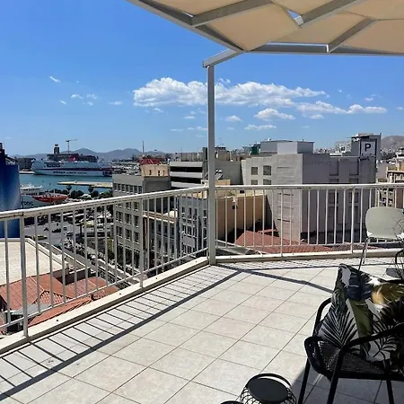 Apartment 7th Heaven Elevated Portview Retreat & Vibes *