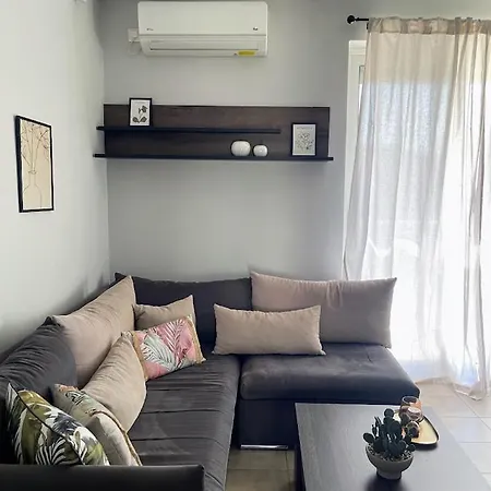 Apartment 7th Heaven Elevated Portview Retreat & Vibes Piraeus